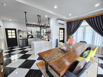 Detached House for Sale – 195 Sq.m., Near Avalon Café