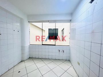ID: 1131206 Alquilo Flat 109M2 En 3Er Piso Vista A Parque De 3 Dormitorios + 1 Cochera - San Borja