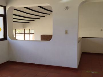ESPECTACULAR CASA EN LA MARIA EN VENTA