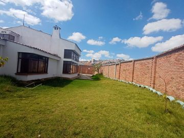 ESPECTACULAR CASA EN LA MARIA EN VENTA