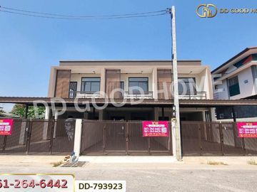 DD-793923 Townhouse Baan Suksabuy Lampang near Central Lampang