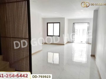 DD-793923 Townhouse Baan Suksabuy Lampang near Central Lampang