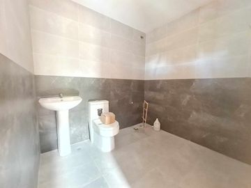 Affordable ready for occupancyrfo house and lot for sale corner unit 2 car garage in gulod malaya ampid san mateo rizal near c6 batasan road & sm mall