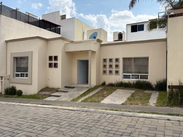 MAGNIFICA CASA EN VENTA EN FRACCIONAMIENTO PRIVADO EN ATEMPAN, TLAXCALA