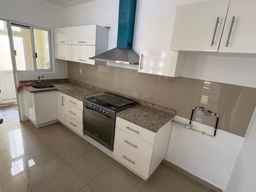 MAGNIFICA CASA EN VENTA EN FRACCIONAMIENTO PRIVADO EN ATEMPAN, TLAXCALA
