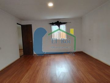 CASA DE UN PISO CON AMPLIO PATIO | MIRAFLORES