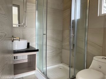 DEPARTAMENTO VENTA,  LA PAZ-ANIMAS ,  PUEBLA  $ 3,420,000 CON BALCÓN Y VISTA ARBOLADA 2 ESTACIONAMIENTOS TECHADOS