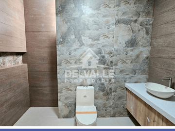 SE VENDE BONITA Y ACOGEDORA CASA EN VENTA | Urb. BOULEVARD PARK PLAZA - PIURA