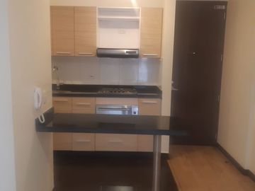 SE VENDE BONITO APARTAESTUDIO CERCA A UNIVERSIDAD JAVERIANA