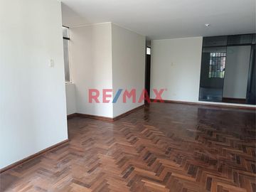 Venta De Departamento 2Do Piso Mas Aires