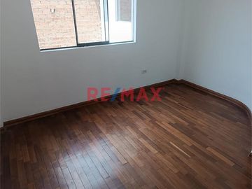 Venta De Departamento 2Do Piso Mas Aires