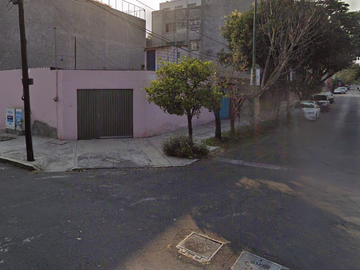 Casa 🏡 de oportunidad en  Artemisa, No. de Exterior 108, Col. Nueva Santa Maria, Alcaldía Azcapotzalco ✨💵