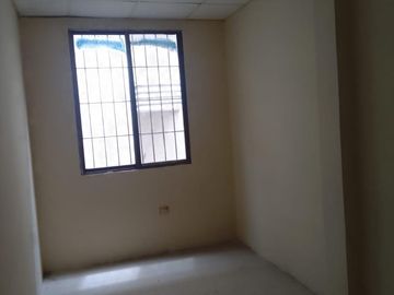 Vendo Casa Rentera de 2 plantas Guayacanes norte de Guayaquil