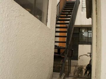 Vendo Casa Rentera Precio de Oportunidad en el Sector de la Gasca
