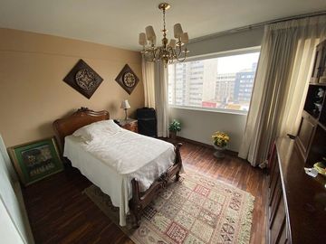 VENTA departamento en MIRAFLORES 128m2 3 hab 2 baños