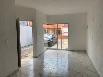CASA EN VENTA, PLAN DE AYALA NORTE, TUXTLA GTZ, CHIAPAS