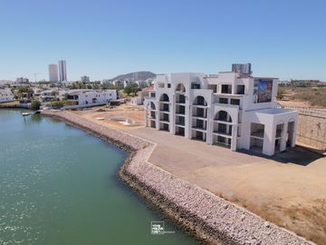 Departamento en venta en Fracc El Cid Marina Mazatlan