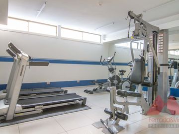 ¡Oportunidad Única! En venta hermoso depto a cuadras de Metro Santa Lucía