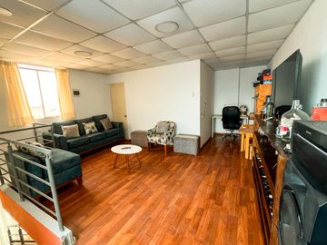 Vendo Departamento Duplex En Condominio De 117M2 En La Urb. El Sol De Carabayllo