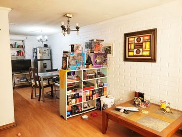 SE VENDE CASA 2PISOS ALBAÑILERIA