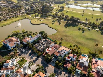 casa en venta en campo de golf el tigre