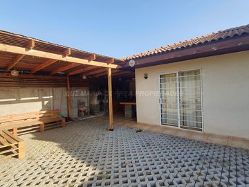 Hermosa Casa de un Piso en Condominio Privado – Seguridad, Comodidad y Excelente Ubicación en La Cruz