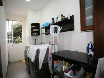VENTA DE PENTHOUSE EN CUMBAYÁ – 392 m², TERRAZA Y ÁREAS EXCLUSIVAS 🏡