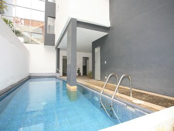 VENTA DE PENTHOUSE EN CUMBAYÁ – 392 m², TERRAZA Y ÁREAS EXCLUSIVAS 🏡