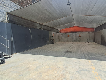 EXCELENTE OPORTUNIDAD COMERCIAL – CASA+LOCAL 430M2 ZONA ESTRATEGICAMENTE COMERCIAL