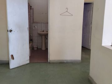 EXCELENTE OPORTUNIDAD COMERCIAL – CASA+LOCAL 430M2 ZONA ESTRATEGICAMENTE COMERCIAL