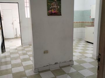EXCELENTE OPORTUNIDAD COMERCIAL – CASA+LOCAL 430M2 ZONA ESTRATEGICAMENTE COMERCIAL