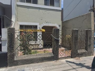 EXCELENTE OPORTUNIDAD COMERCIAL – CASA+LOCAL 430M2 ZONA ESTRATEGICAMENTE COMERCIAL
