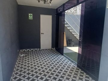 EXCELENTE OPORTUNIDAD COMERCIAL – CASA+LOCAL 430M2 ZONA ESTRATEGICAMENTE COMERCIAL