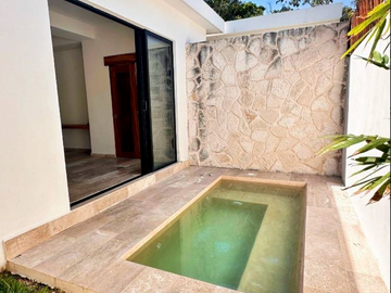 ESPECTACULAR VILLA EN AKUMAL (FRENTE LAGUNA YALKU)