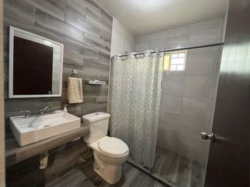 Excelente casa en col. Petrolera muy bien ubicada