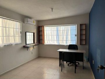 Excelente casa en col. Petrolera muy bien ubicada