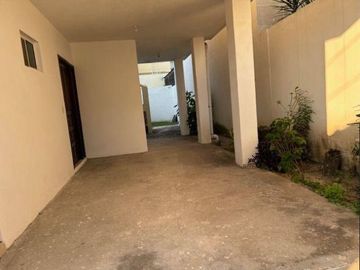 Excelente casa en col. Petrolera muy bien ubicada
