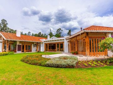 En Venta Casa de Lujo en Cuenca en Challuabamba