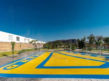 SE VENDE CASA EN CONDOMINIO CON ALBERCA Y AMENIDADES APLICA CREDITOS