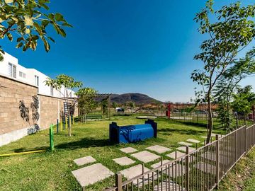 SE VENDE CASA EN CONDOMINIO CON ALBERCA Y AMENIDADES APLICA CREDITOS