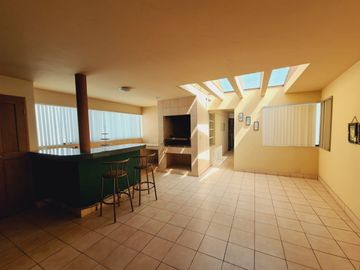SE VENDE DUPLEX PENTHOUSE  EN EL MALECÓN PAUL HARRIS, BARRANCO