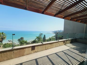 SE VENDE DUPLEX PENTHOUSE  EN EL MALECÓN PAUL HARRIS, BARRANCO