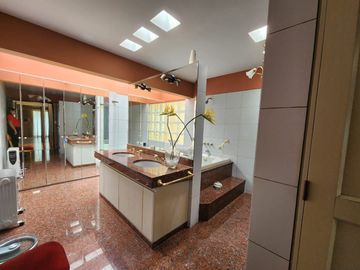 SE VENDE DUPLEX PENTHOUSE  EN EL MALECÓN PAUL HARRIS, BARRANCO