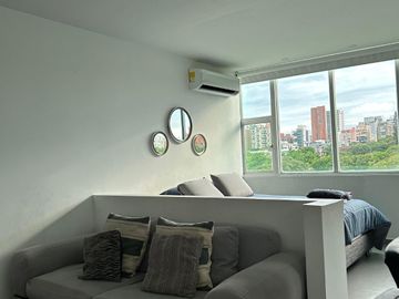 APARTA ESTUDIO AMOBLADO EN VENTA - PARQUE LA ELECTRIFICADORA