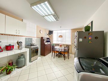 Vendo Lindo Y Amplio Departamento De 4 Habitaciones En Bellavista Callao