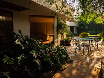 CASA EN VENTA EN JARDINES DEL PEDREGAL .