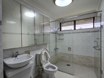 For Sale Condominium at Soutlinks Country Club Tiban Batam City