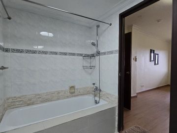 For Sale Condominium at Soutlinks Country Club Tiban Batam City