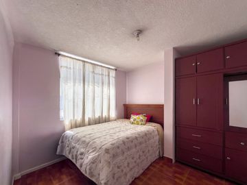 Vendo casa grande: Conocoto.. entrada Monserrat