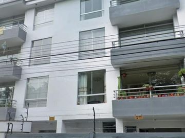VENTA DE DEPARTAMENTO EN LA MOLINA -4TO PISO